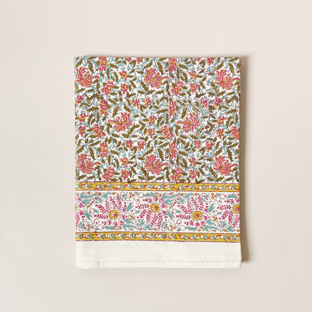 Reema Rose Tablecloth 67" x 118"