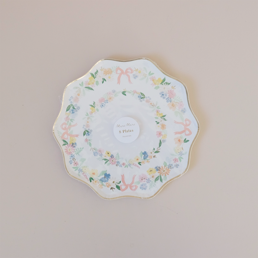 Elegant Floral Paper Plates Small