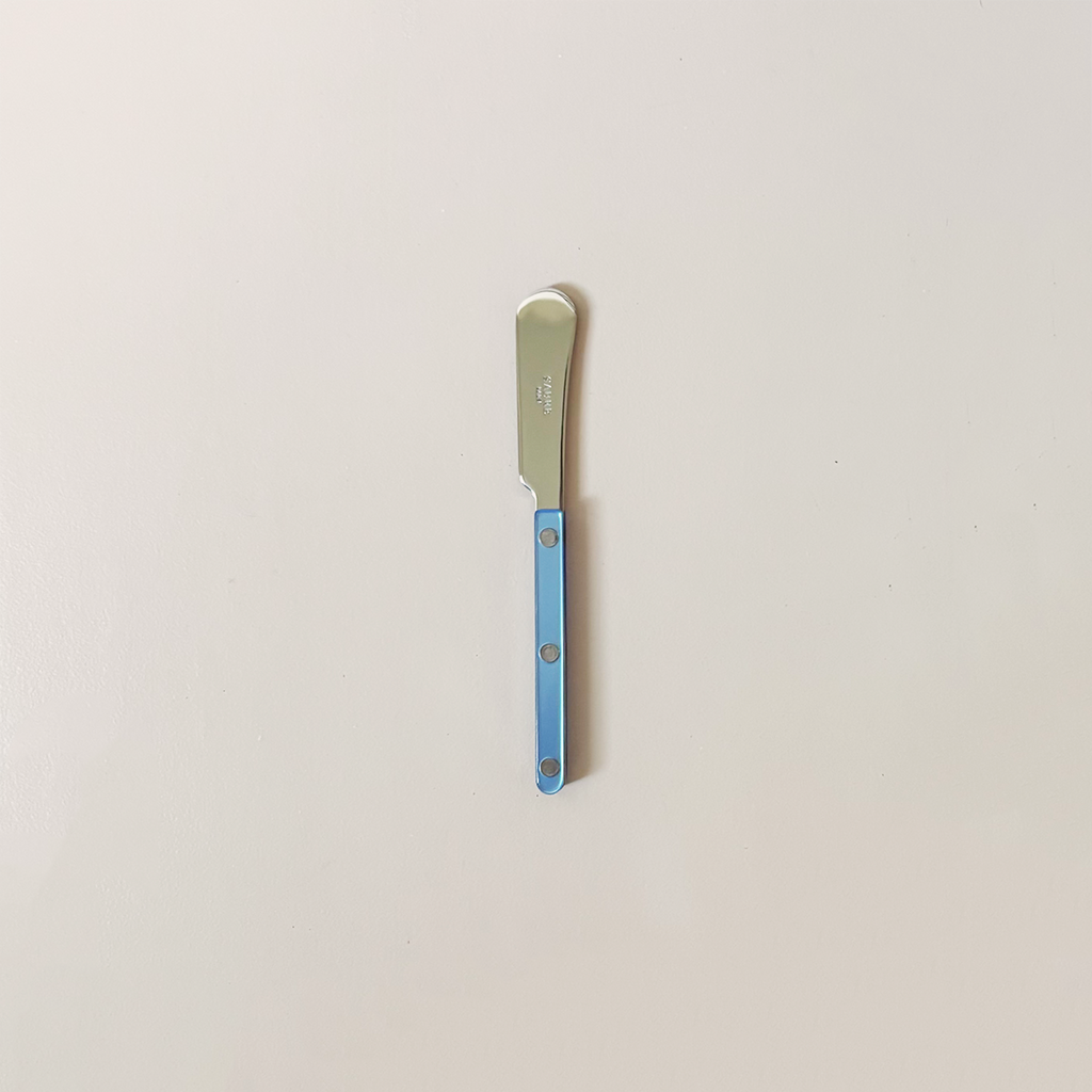 Bistro Spreader Pearly Sky