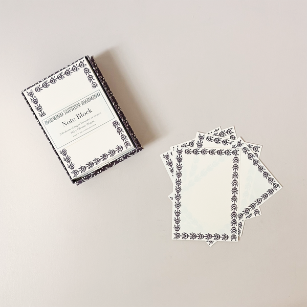 Pear Halves Elderberry Note Holder