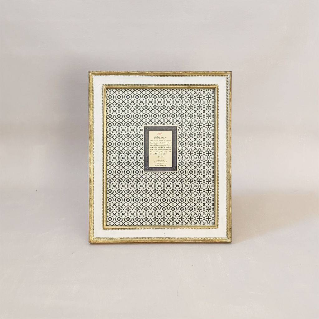 Classico Creme Frame 8" x 10"