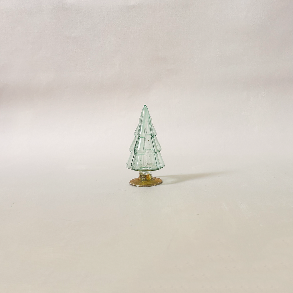 Glass Hue Tree Snowfall