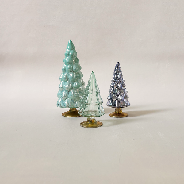 Glass Hue Tree Snowfall