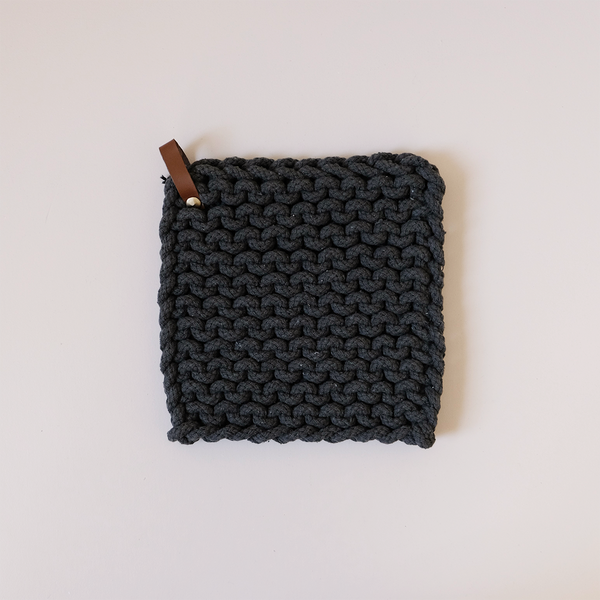 Knit Cotton Pot Holder with Leather Strap Black