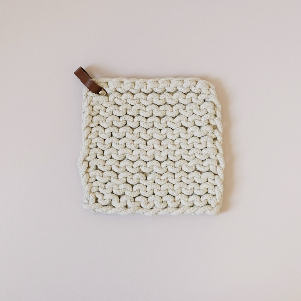 Knit Cotton Pot Holder with Leather Strap White