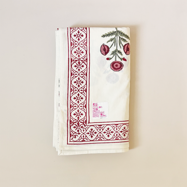 Holly Poppy Tablecloth 67" x 120"