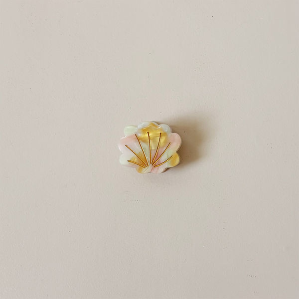 Mini Shell Hair Claw