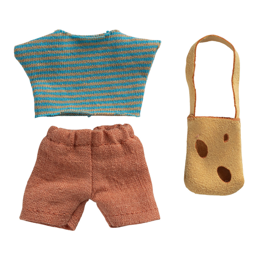 Clothes & Bag for Little Brother Mouse