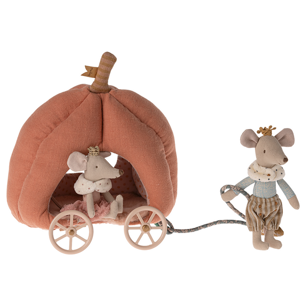 Mouse Pumpkin Carriage