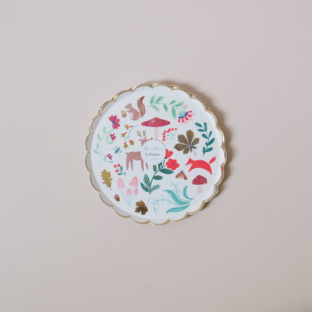 Winter Woodland Paper Plates Small