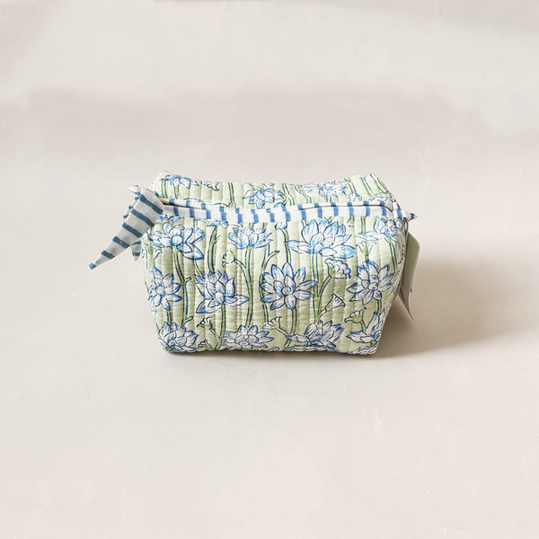 Cosmetic Bag Medium Lotus Indigo