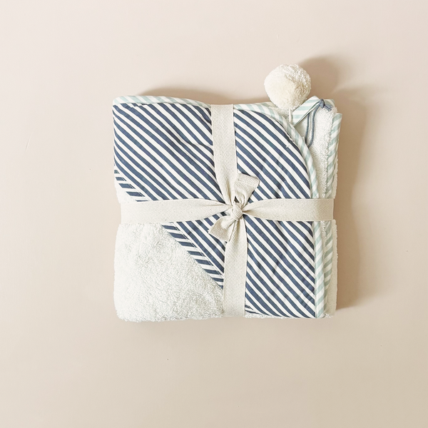 Hooded Towel Sea Stripe
