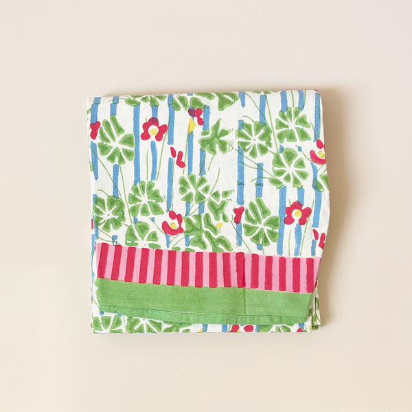 Geranium Carnival Tablecloth 90" Round