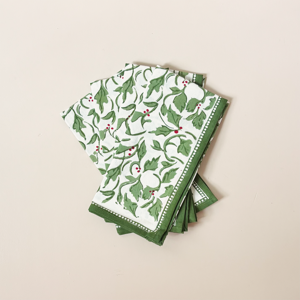 Holly Berry Napkins Set/4
