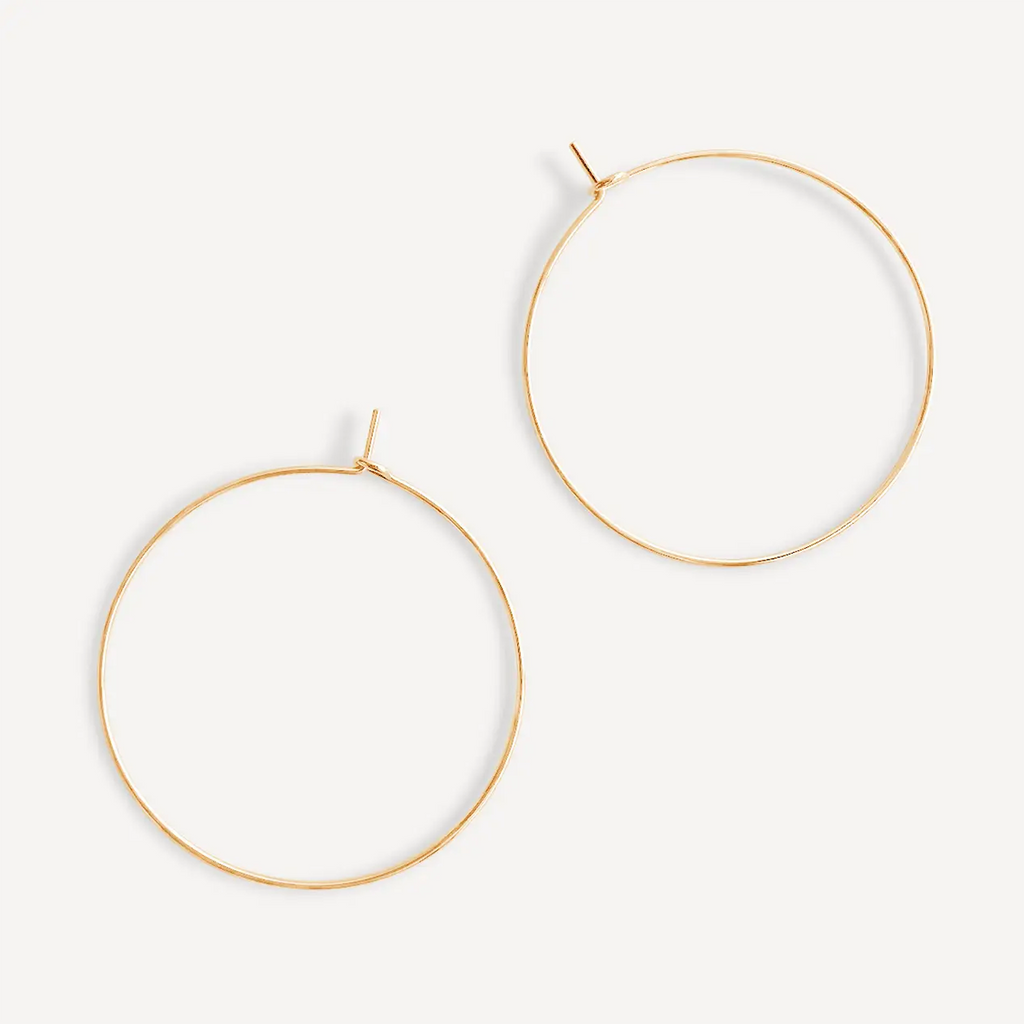 Essential Hoop Earrings 1.5"