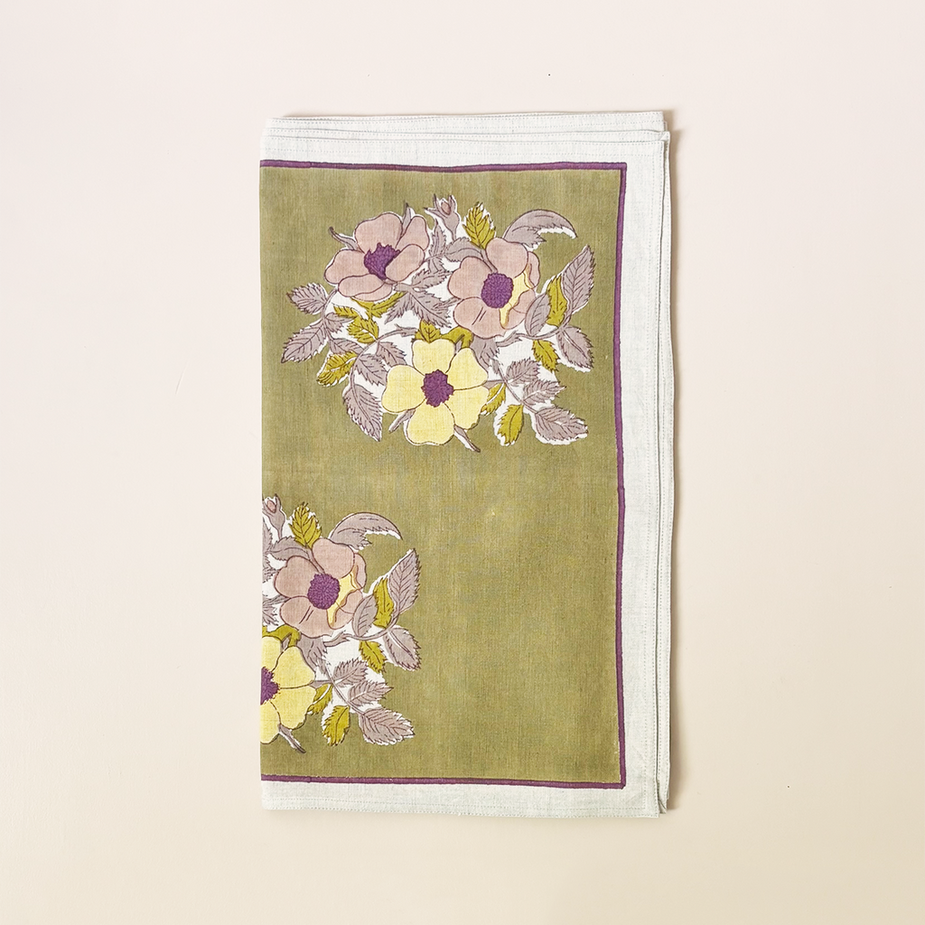 Dia Moss Table Runner