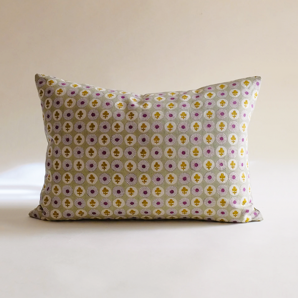 Gauri Pistachio Pillow Cover 14" x 20"