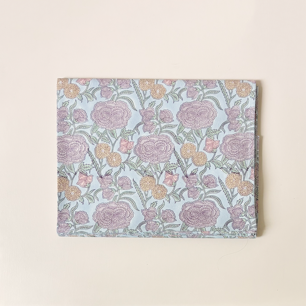 Nargis Faded Hydrangea Blue Tablecloth 60" x 110"