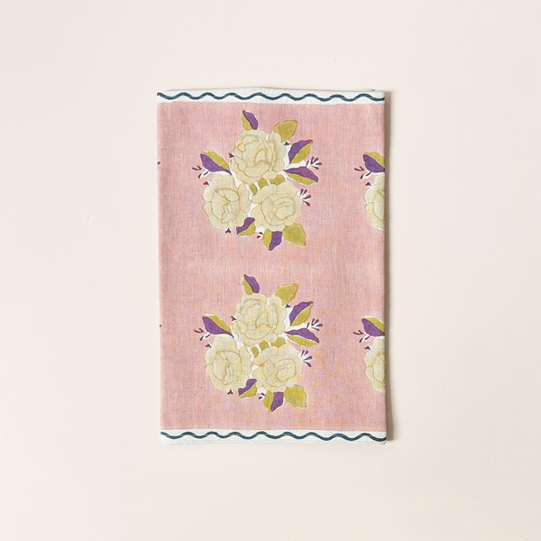 Sara Grapefruit Pink Table Runner
