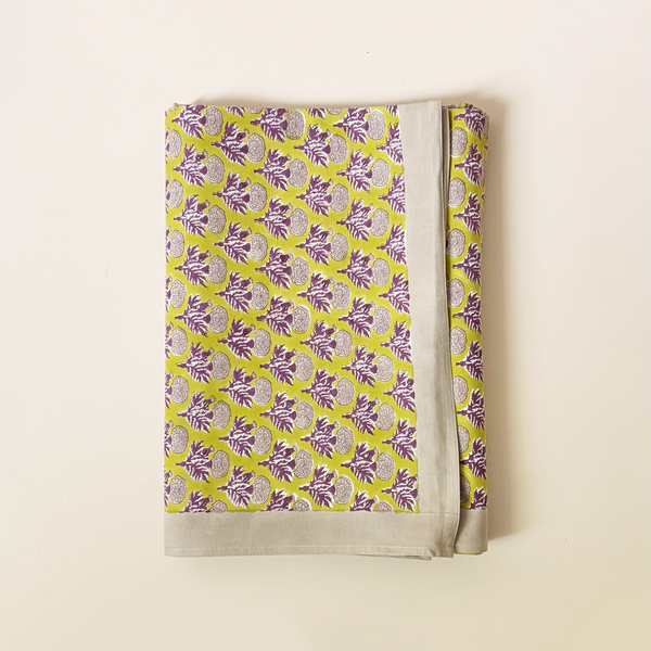 Sonya Plum Tablecloth 60" x 110"