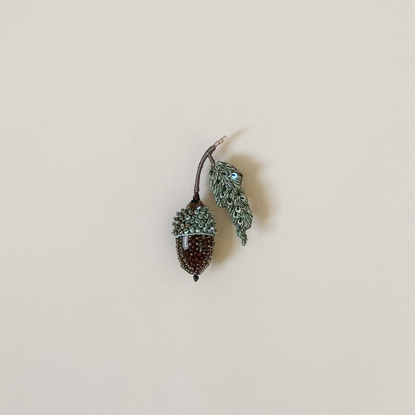 Acorn Embroidered Pin