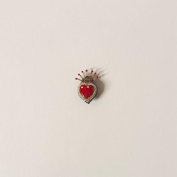 Queen of Hearts Embroidered Pin