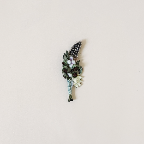 Spotted Feather Boutonniere Embroidered Pin