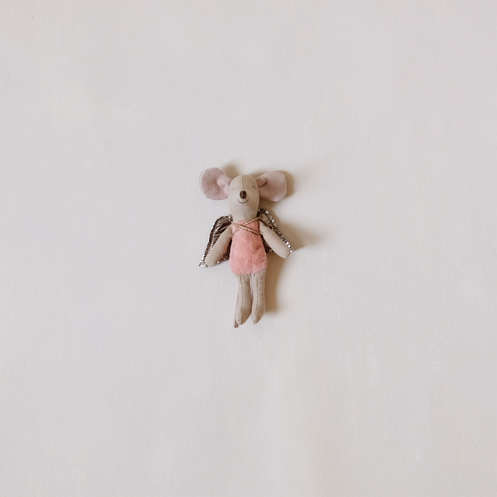 Little Sister Fairy Mouse Dark Pink